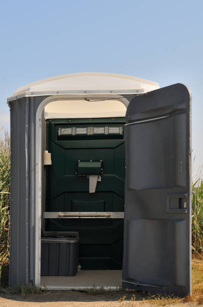 Portable Toilet Options We Offer in Whiteriver, AZ